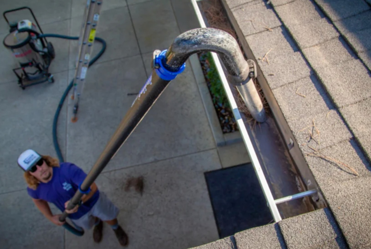 Paul Gutter Cleaning